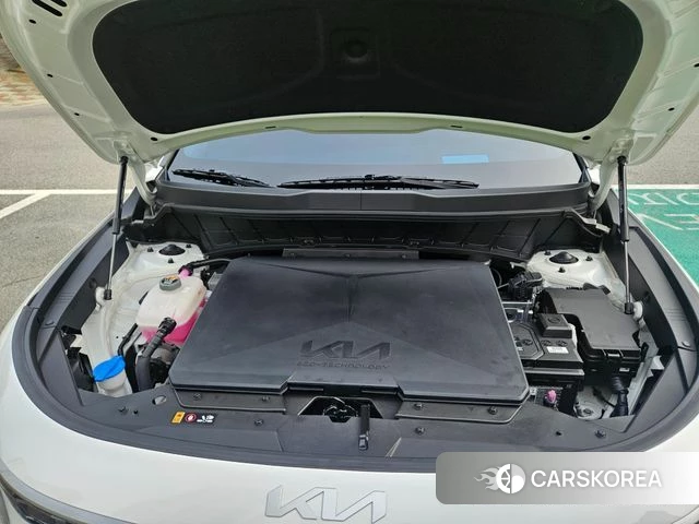 Kia Di All New Niro EV 2023 Белый из Кореи, фото 5