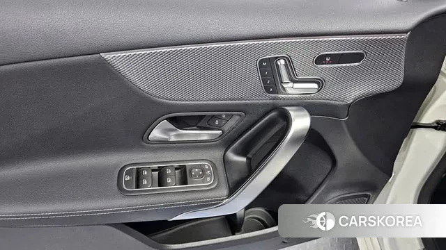 Mercedes-Benz A-Class W177 2022 Белый из Кореи, фото 5