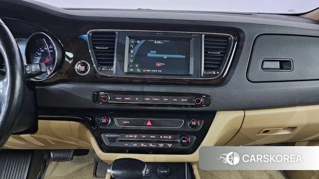Kia The New Carnival 2018 Черный из Кореи, фото 5