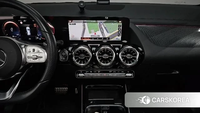 Mercedes-Benz GLA - Class H247 2023 Белый из Кореи, фото 5