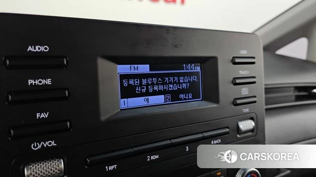 Hyundai Staria 2021 Белый из Кореи, фото 5