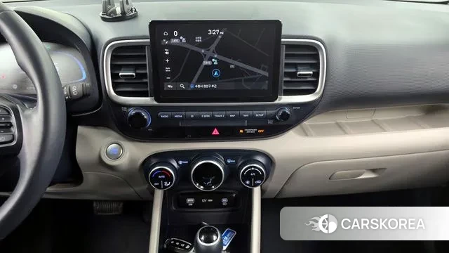 Hyundai Venue 2024 Серебряный из Кореи, фото 5