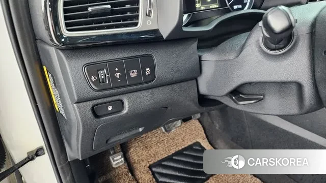 Kia Niro 2018 Белый из Кореи, фото 5