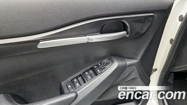 Kia Seltos 2021 Белый из Кореи, фото 5