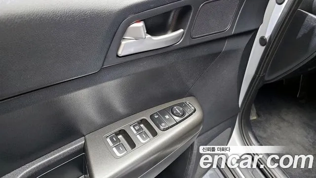 Kia Sportage The Bold 2021 Серебряный из Кореи, фото 5