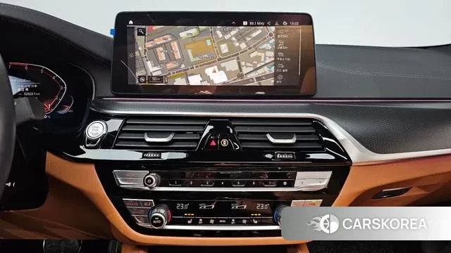 BMW 5 Series (G30) 2022 Серый из Кореи, фото 5