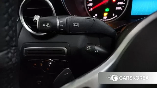 Mercedes-Benz C-Class W205 2020 Белый из Кореи, фото 5