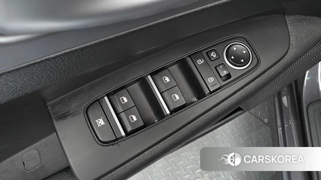 Kia The New K3 2nd generation 2023 Серый из Кореи, фото 5