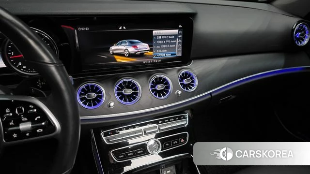 Mercedes-Benz E-Class W213 2018 Черный из Кореи, фото 5