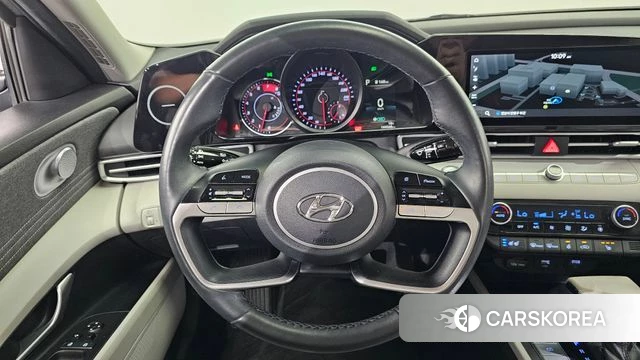 Hyundai Avante (CN7) 2021 Серебристо-серый из Кореи, фото 5