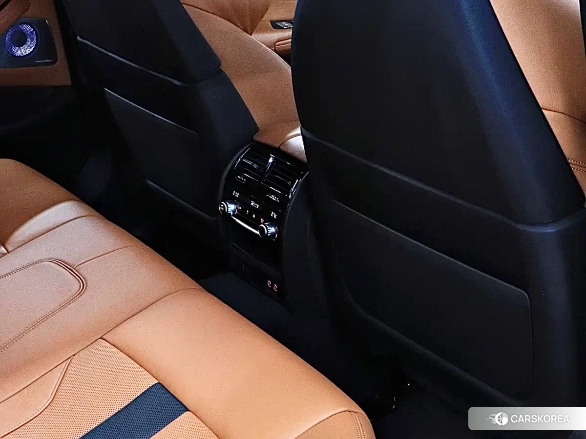 BMW M5 2021 Черный из Китая, фото 5