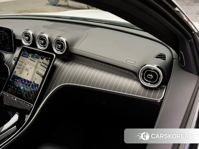 Mercedes-Benz Class C 2024 Белый из Китая, фото 5