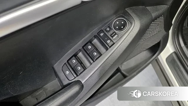 Kia Seltos 2021 Белый из Кореи, фото 5