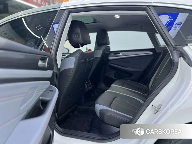 Volkswagen Lingdu 2023 Белый из Китая, фото 5