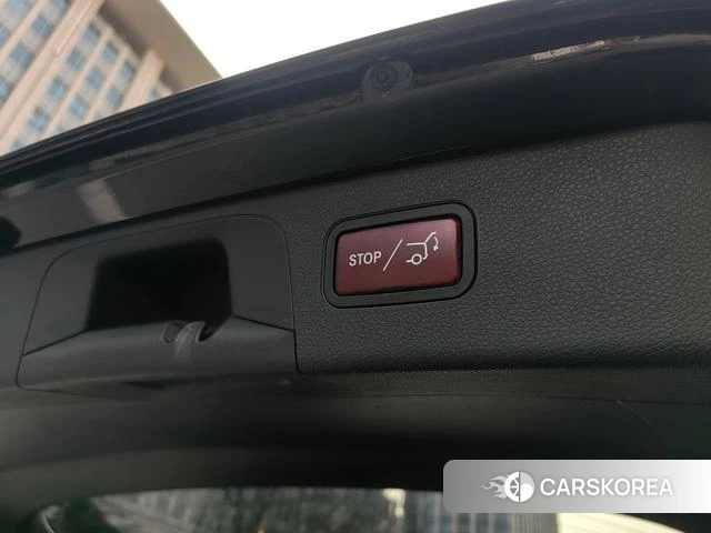 Mercedes-Benz GLC 2023 Черный из Китая, фото 5