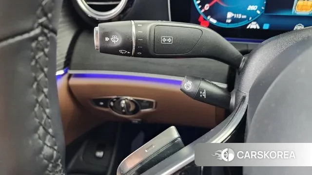 Mercedes-Benz E-Class W213 2022 Белый из Кореи, фото 5