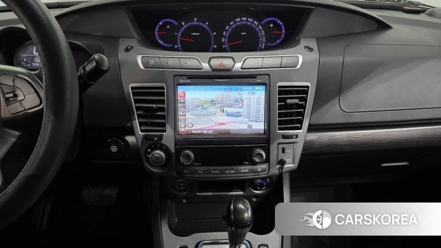 Ssangyong Korando Turismo 2018 Серебряный из Кореи, фото 5