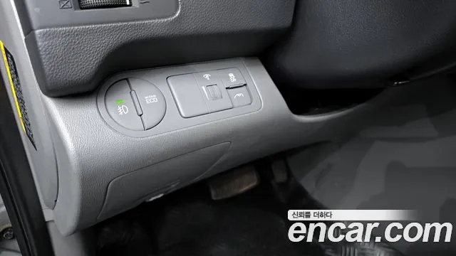 Hyundai The New Grand Starex 2018 Серебристо-серый из Кореи, фото 5