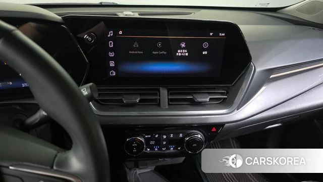 Chevrolet (GM Daewoo) Trax Crossover 2023 Зеленый из Кореи, фото 5