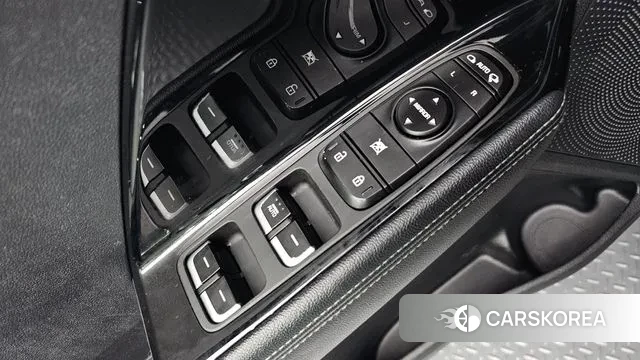 Kia Niro 2018 Белый из Кореи, фото 5