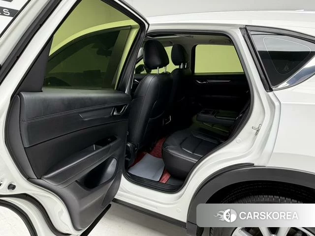 Mazda CX-5 2024 Белый из Китая, фото 5