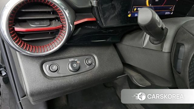 Chevrolet (GM Daewoo) Trax Crossover 2023 Черный из Кореи, фото 5
