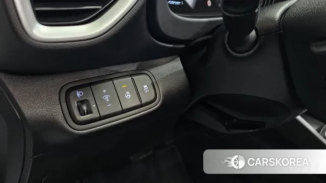 Hyundai Venue 2023 Белый из Кореи, фото 5