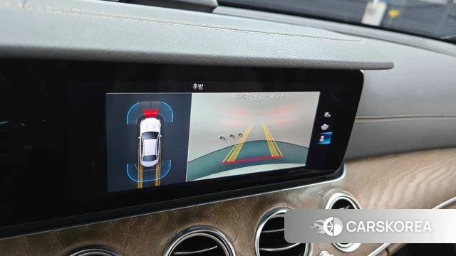 Mercedes-Benz E-Class W213 2021 Белый из Кореи, фото 5