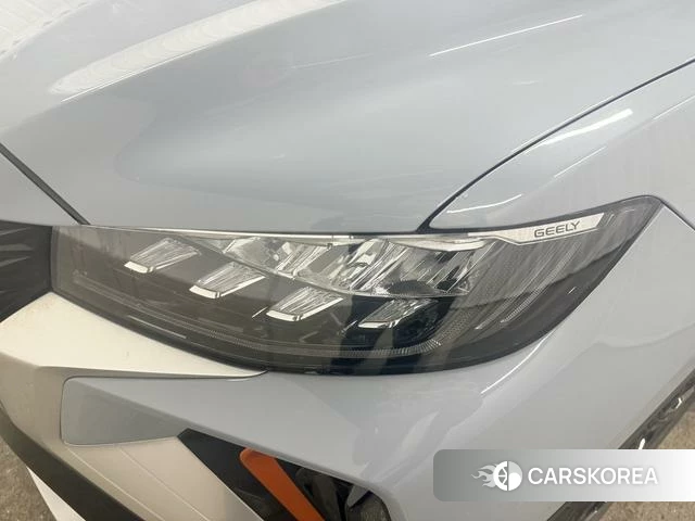 Geely Automobile Boyue 2022 Темно-серый из Китая, фото 5