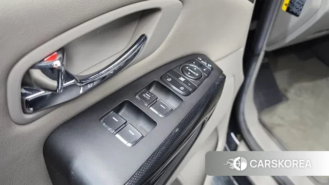 Kia The New Carnival 2018 Черный из Кореи, фото 5