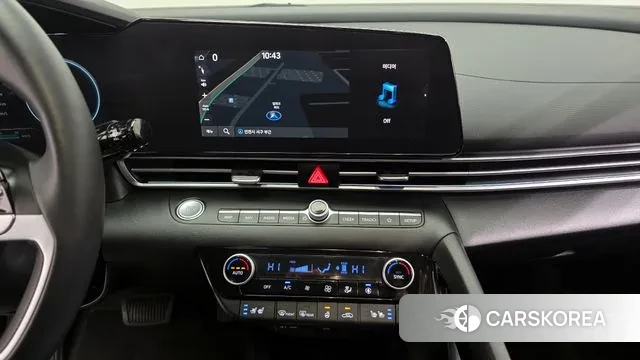 Hyundai The New Avante Hybrid (CN7) 2024 Белый из Кореи, фото 5