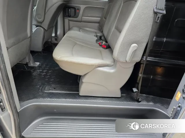 Hyundai Grand Starex 2018 Серебряный из Кореи, фото 5