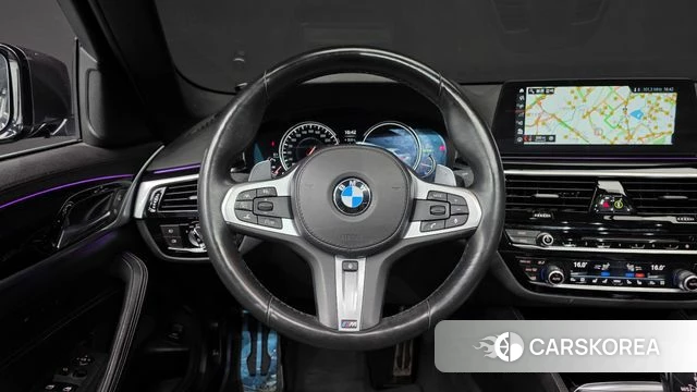 BMW 5 Series (G30) 2018 Серый из Кореи, фото 5