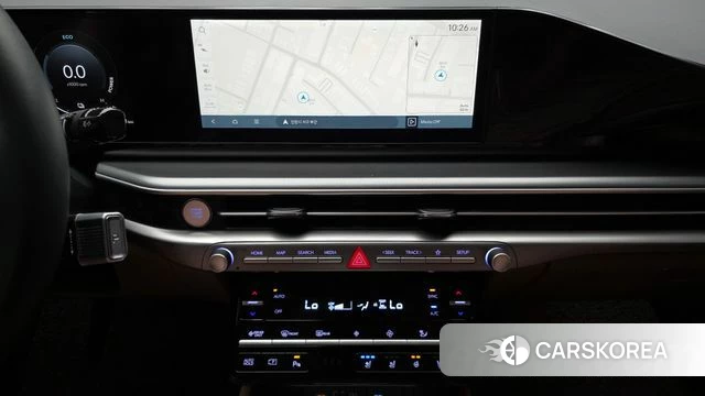 Hyundai Grandeur Hybrid (GN7) 2023 Серебристо-серый из Кореи, фото 5