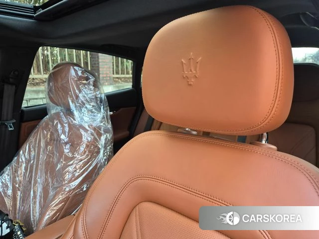Maserati Quattroporte 2019 Белый из Кореи, фото 5