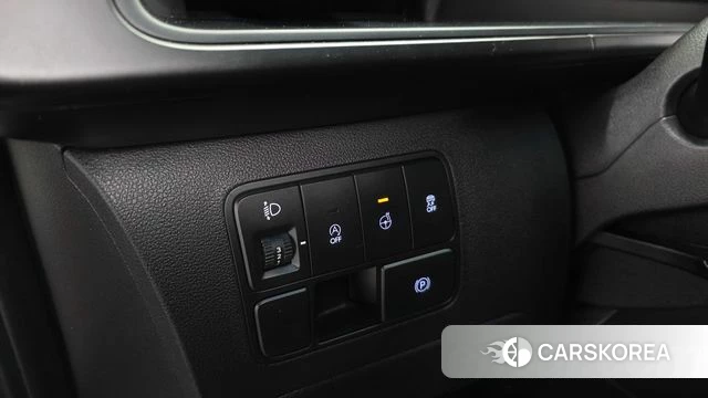 Hyundai Staria 2024 Белый из Кореи, фото 5