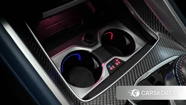 BMW XM (G09) 2023 Белый из Кореи, фото 5