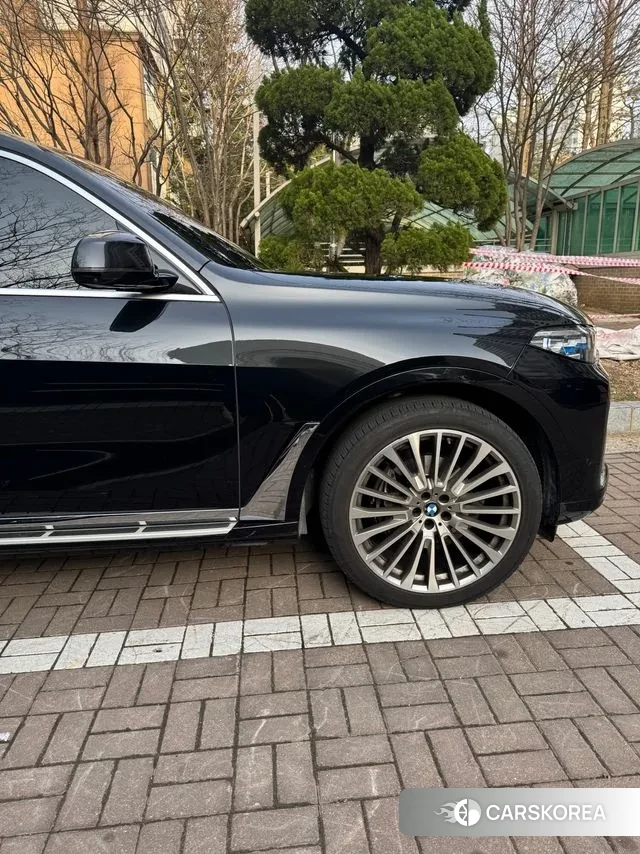 BMW X7 (G07) 2022 Черный из Кореи, фото 5