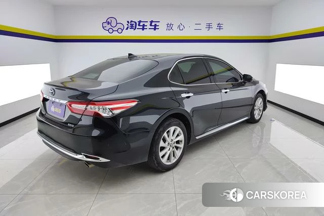 Toyota Camry 2023 Черный из Китая, фото 5
