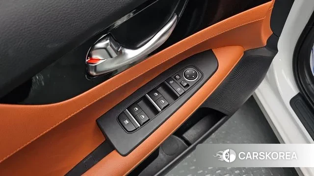 Kia The New K3 2nd generation 2024 Белый из Кореи, фото 5