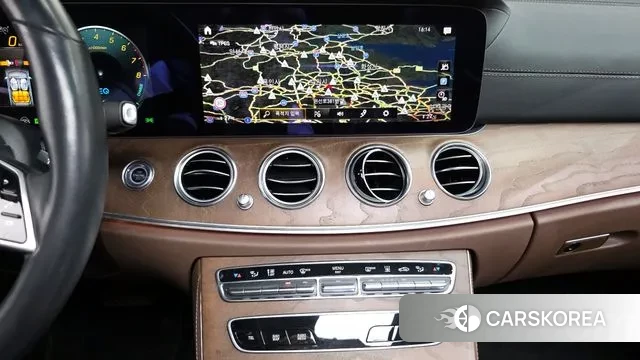 Mercedes-Benz E-Class W213 2021 Серый из Кореи, фото 5