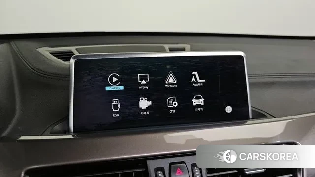 BMW X1 (F48) 2021 Черный из Кореи, фото 5