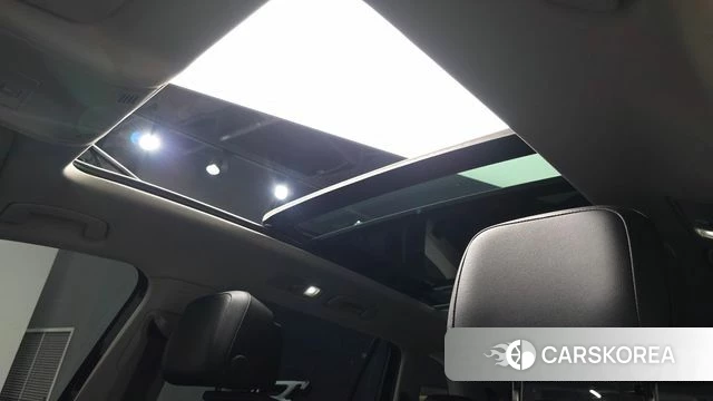 Volkswagen Tiguan Allspace 2023 Черный из Кореи, фото 5