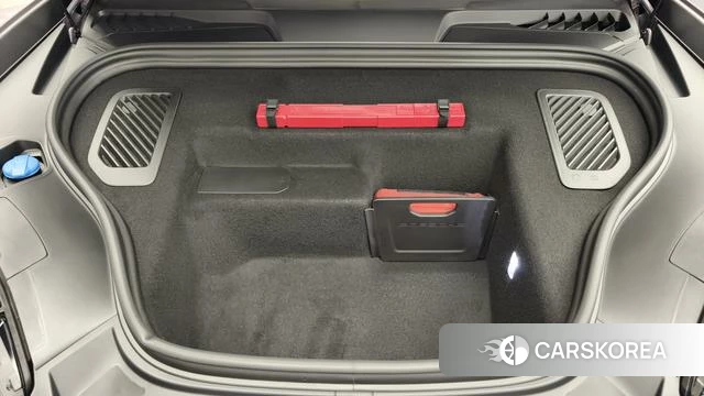 Porsche Macan EV 2026 Фиолетовый из Китая, фото 5