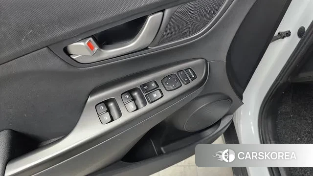 Hyundai Kona 2020 Белый из Кореи, фото 5