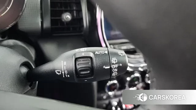 Mini Cooper 2021 Зеленый из Кореи, фото 5