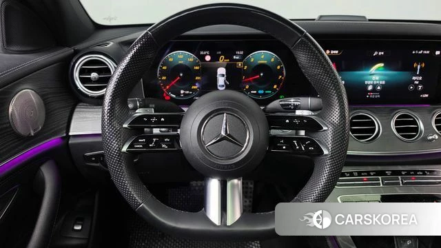 Mercedes-Benz E-Class W213 2023 Белый из Кореи, фото 5
