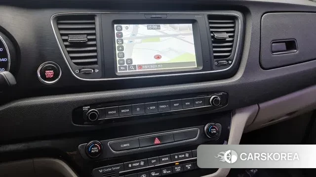 Kia The New Carnival 2019 Белый из Кореи, фото 5