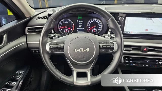 Kia K5 3rd generation 2022 Черный из Кореи, фото 5