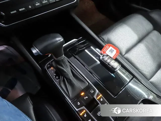 Kia Come New K7 2018 Серый из Кореи, фото 5